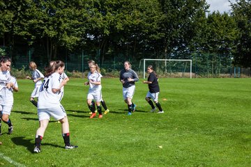 Bild 28 - Frauen SV Henstedt Ulzburg 3 - Bramfeld 3 : Ergebnis: 5:1